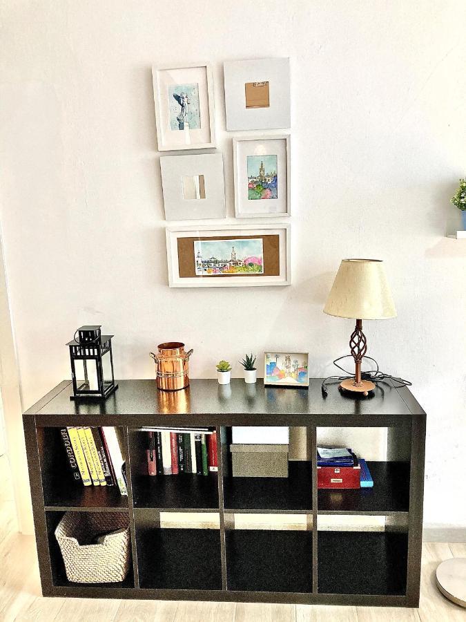 Acogedor Apt 8Pax 4Bdr 2Bth- Cozyhomesevilla2 Bagian luar foto